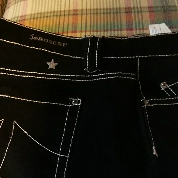 Jeans - Picture 3 of 3